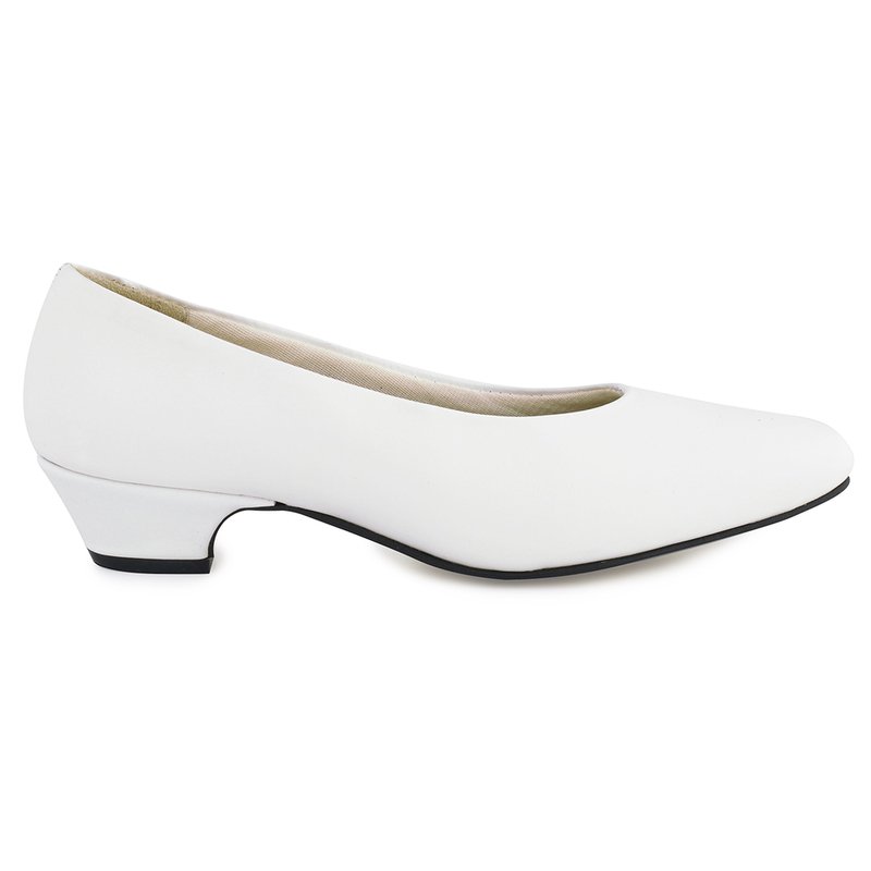 white dress shoes women