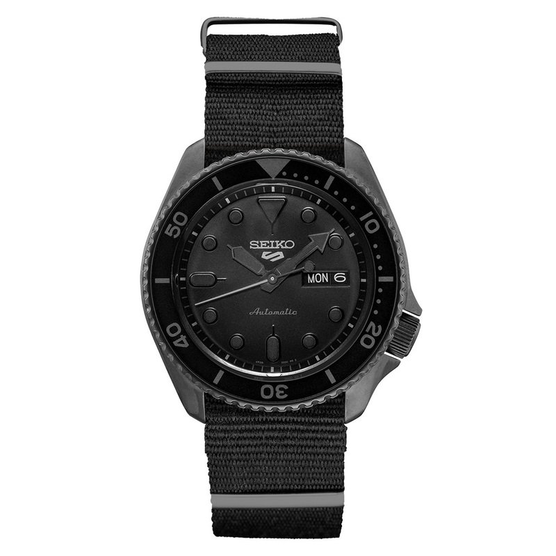 Seiko Men's Sport Automatic Strap Watch, 42.5mm | Men's Watches | Accessories - Shop Your Exchange - Official Site