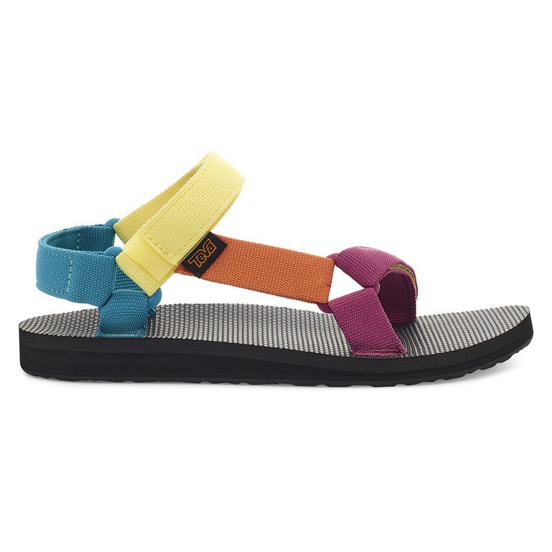 teva flat sandals
