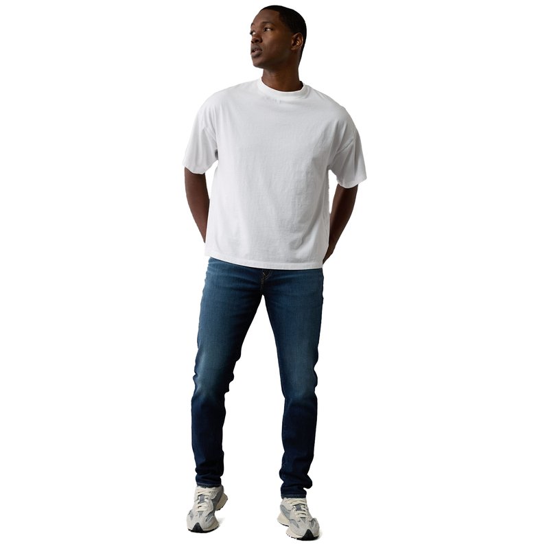 401