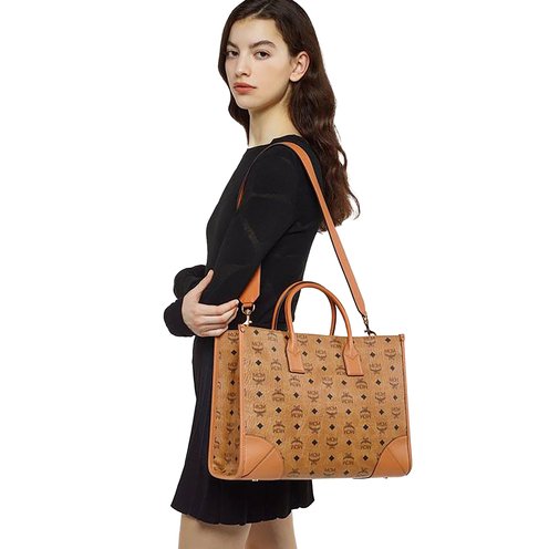 バッグ Mcm Belt bag Tote bag Medium Fursten Belt Bag in Maxi Monogram Leather Black | MCM ®US