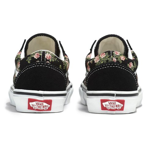 Vans Little Girls\' Old Skool V Sneaker | Little Girls\' Shoes | Shoes - Shop  Your Navy Exchange - Official Site
