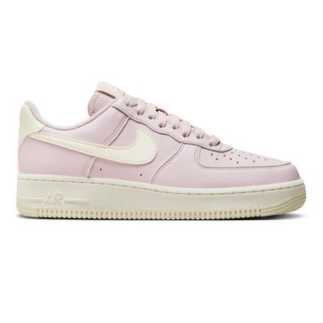 Nike Women's Air Force 1 '07 Lifestyle Shoe