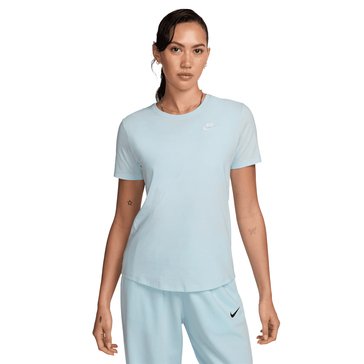 Nike Women's Sportswear Club Short Sleeve Tee 