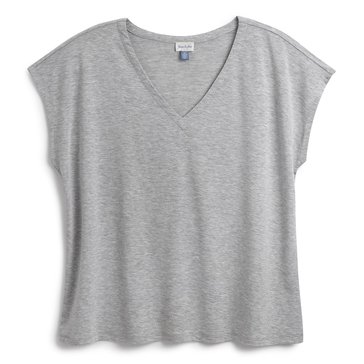 Yarn & Sea Women's V-Neck Loose Tee  (Plus Size)