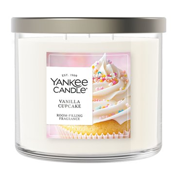 Yankee Candle Vanilla Cupcake 3-Wick Candle