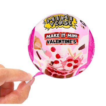 MGAs Miniverse Make It Mini Valentine's