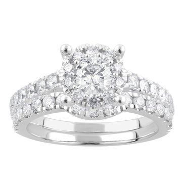 1 1/2 cttw Halo Diamond Bridal Ring Set