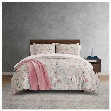 Perry Ellis Fresia Floral Bed In A Bag