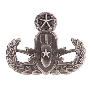 Warfare Badge Miniature EOD MSTR Oxidized Silver