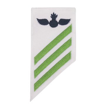 E3 Combo (AO) Rating Badge on White CNT for Aviation Ordinanceman