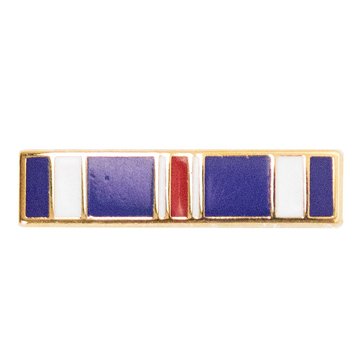 Lapel Pin Distinguished Flying Cross Emblem