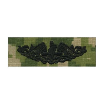 NWU Type-III Green Warfare Badge Submarine