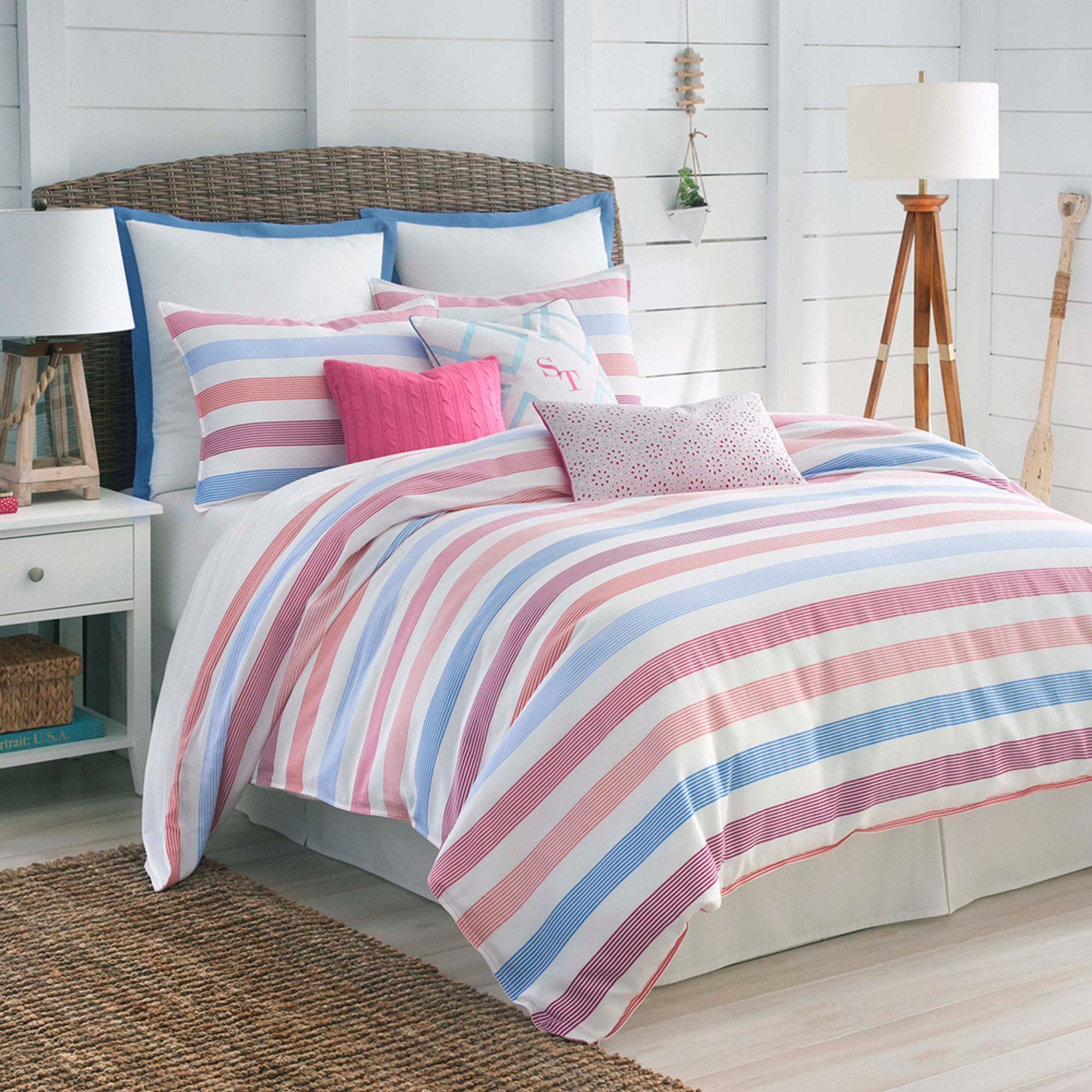 southern tide long bay 4 piece comforter set full comforter sets coordinating shams shop southern tide long bay 4 piece comforter set full comforter sets coordinating shams shop