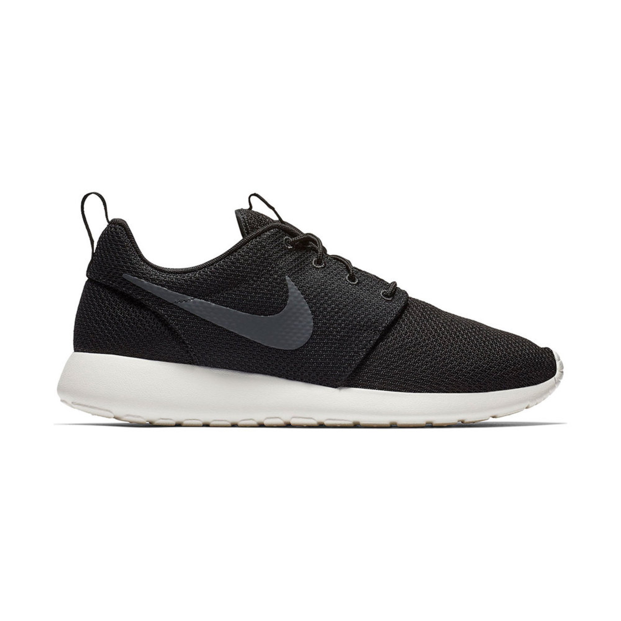 all black nike roshe mens