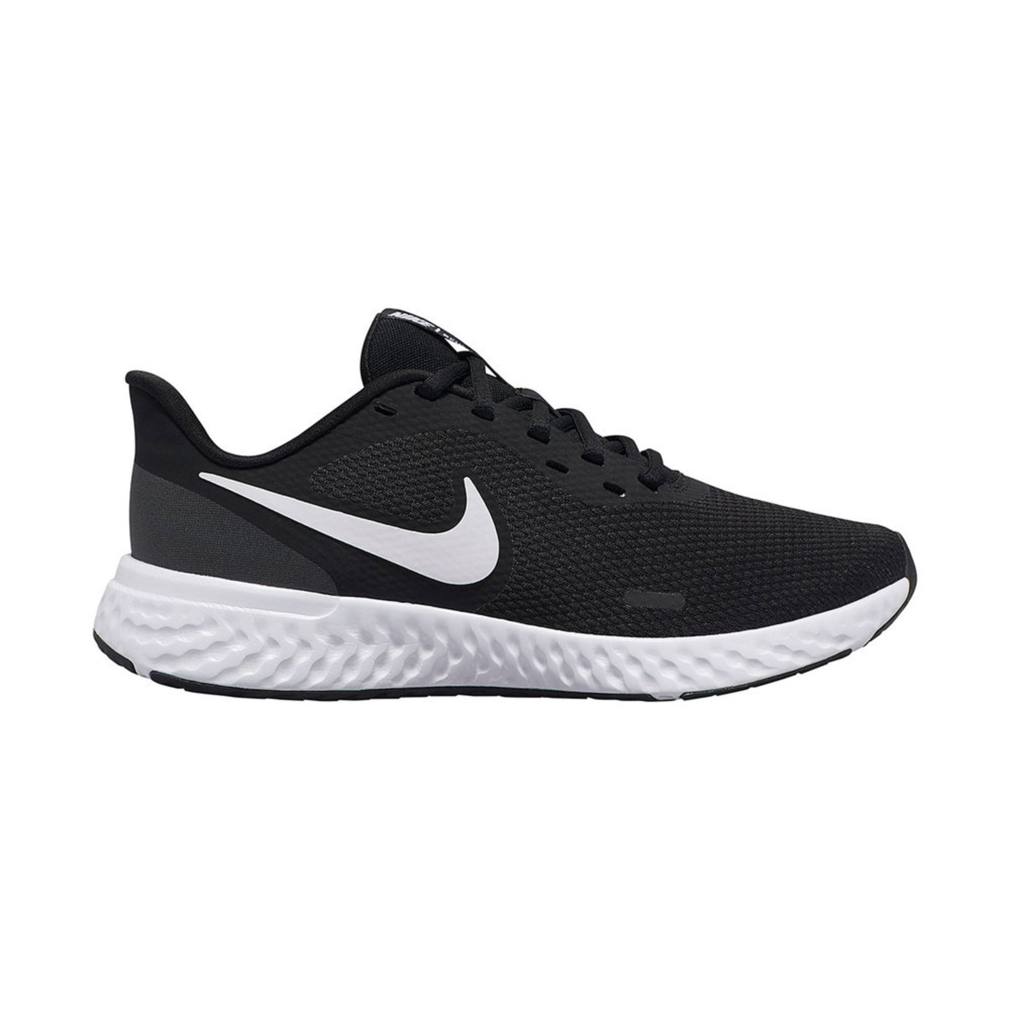 nike women's revolution