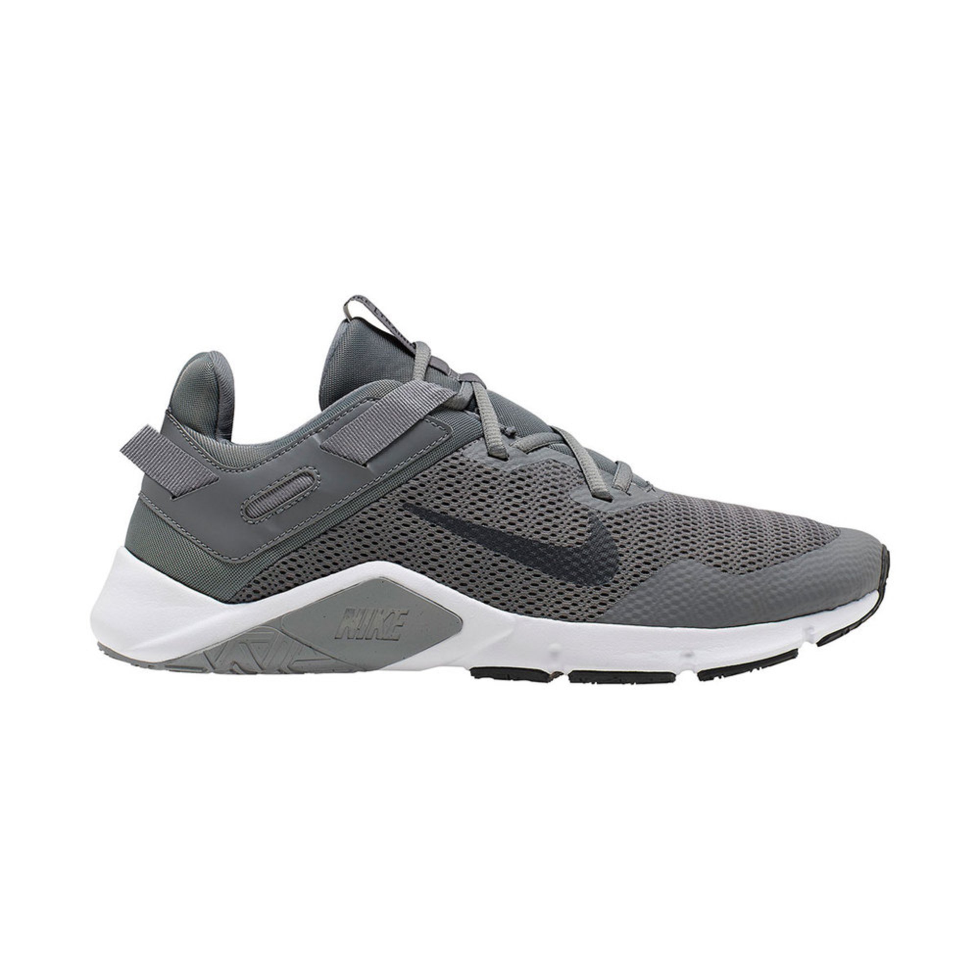 nike legend essential shoes