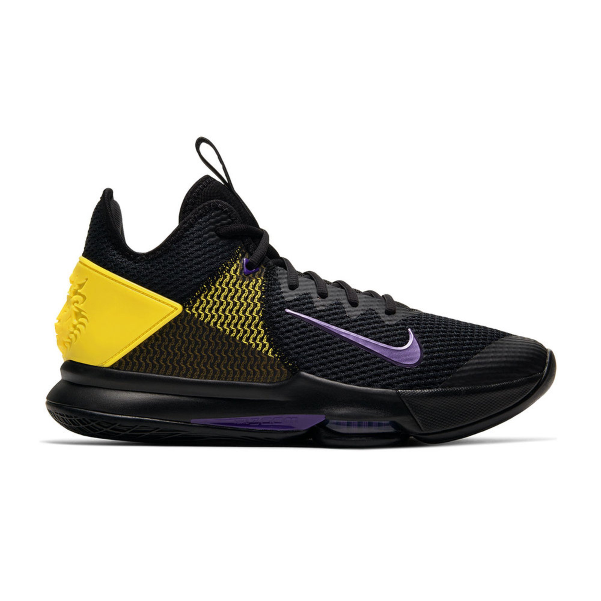 lebron fitness shoes