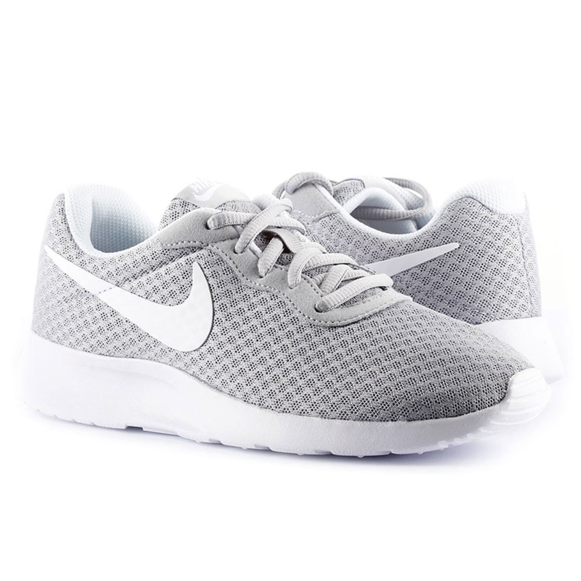 nike tanjun womens running shoes