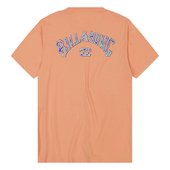 832